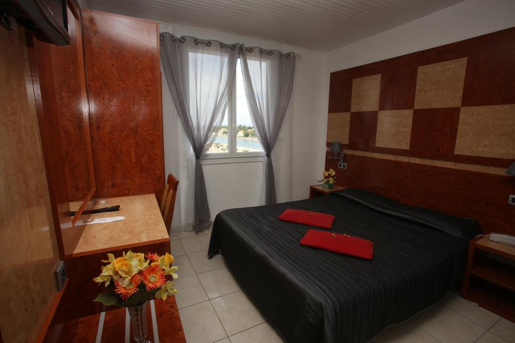 Hotel Le Richmont Marseillan  Εξωτερικό φωτογραφία