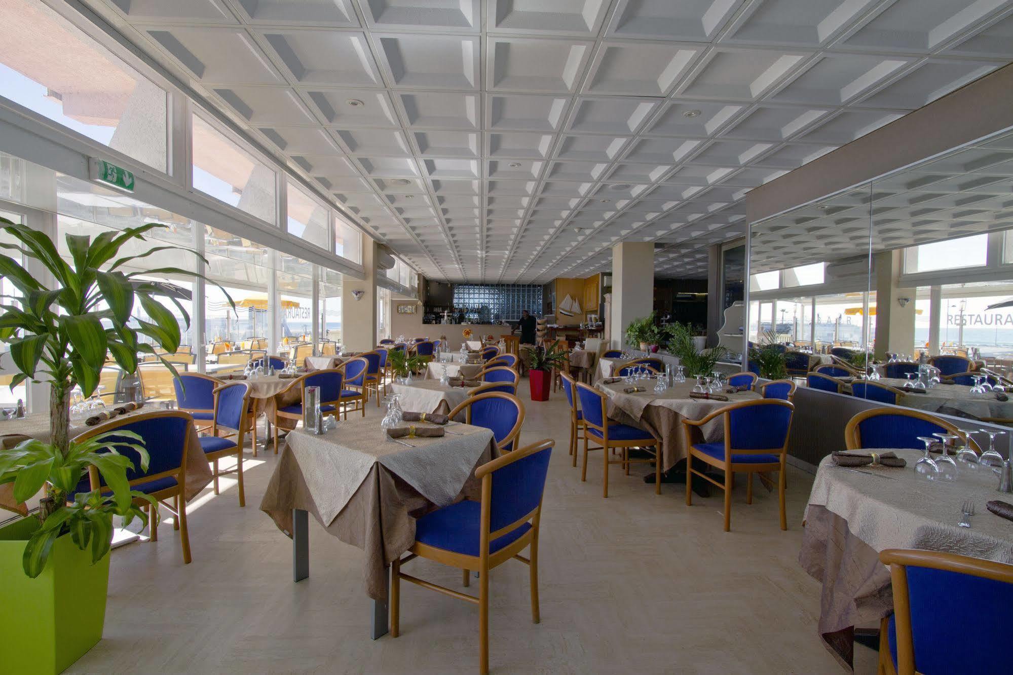 Hotel Le Richmont Marseillan  Εξωτερικό φωτογραφία